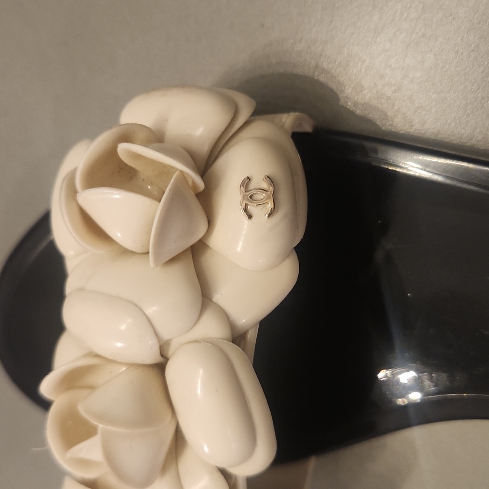 Chanel rubber slides with flower 37 - Picture 12 of 17